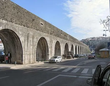 In Around Lisbon Апартаменты